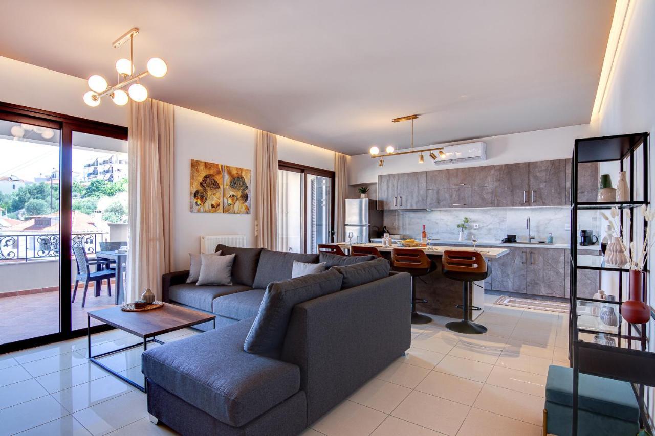 Agapi'S Luxury Apartment ピュロス エクステリア 写真
